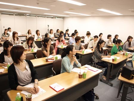 1 東京 プログラム中左から.jpg