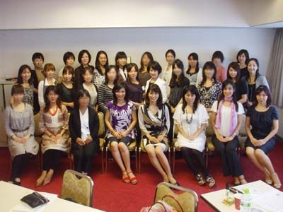 22 美人 神戸 集合写真.jpg