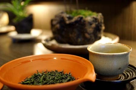 名古屋 茶葉.jpg